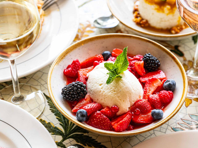 Photos, atmosphere, dishes - Sir Winston - Paris